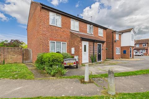 Maraschino Crescent, Colchester 3 bed end of terrace house for sale