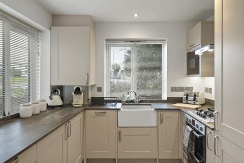 Henver Road, Newquay, TR7 2 bed apartment for sale