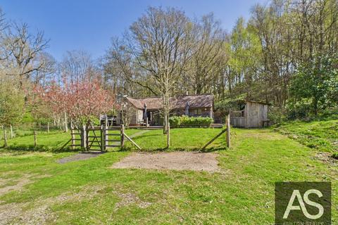 Telham Lane, Battle, TN33 2 bed detached bungalow for sale