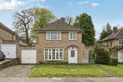 Clifford Avenue, Chislehurst 3 bed link detached house for sale