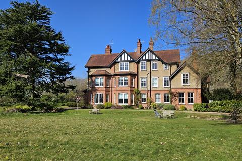 Church Stretton SY6 2 bed apartment for sale