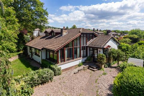 Lucy Hall Drive, Baildon Shipley BD17 5 bed detached house for sale