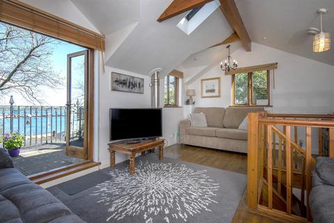 Falmouth 1 bed detached house for sale