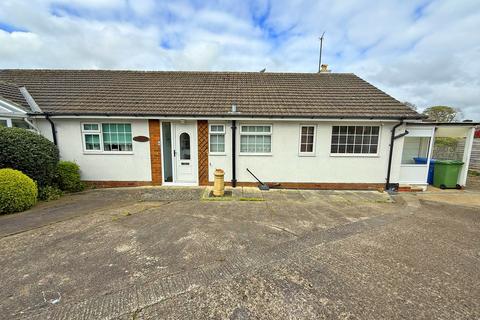 St. Lukes Crescent, Scarborough YO12 2 bed semi