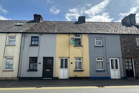 Church Street, Brecon, LD3 2 bed terraced house for sale
