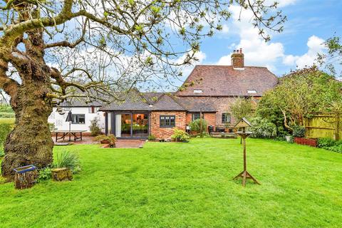 Tile Barn Cottage, Maidstone ME17 3 bed semi