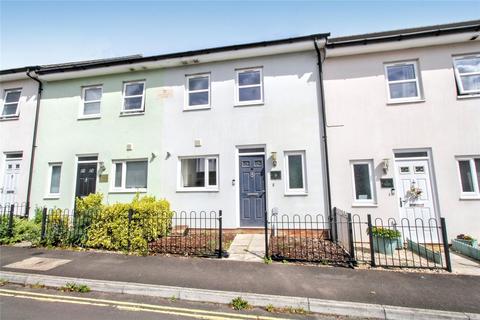 Littlefield Road, Alton, Hampshire, GU34 3 bed terraced house for sale