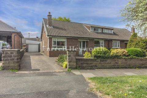 Collingwood Road, Chorley PR7 3 bed semi