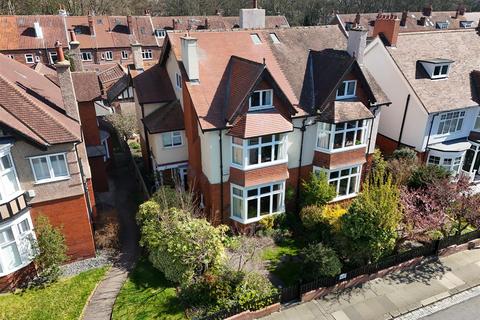Oakdene Avenue, Darlington 5 bed semi