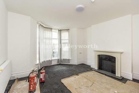 Thornton Road, Morecambe LA4 7 bed house for sale