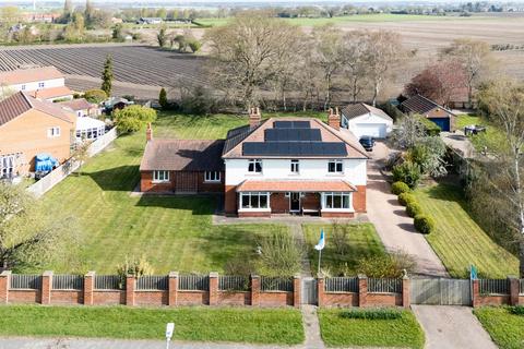 68 Selby Road... 5 bed detached house for sale