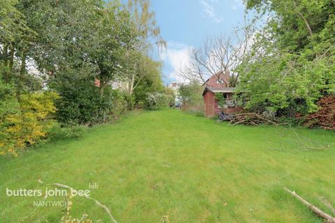 Main Road, Crewe 3 bed semi