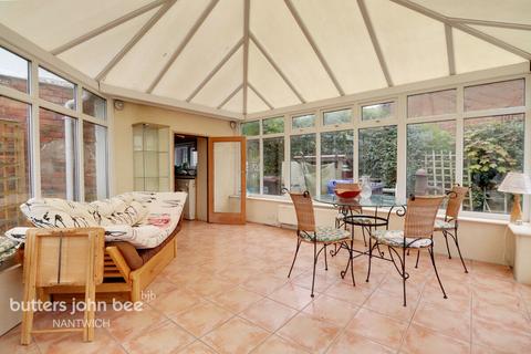 Main Road, Crewe 3 bed semi