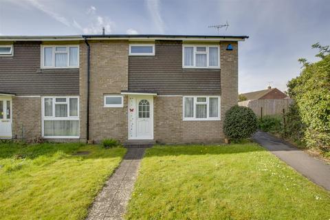 Ash Road, High Wycombe HP12 3 bed end of terrace house for sale