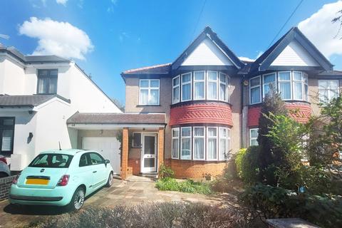 Pinner, Greater London HA5 3 bed semi