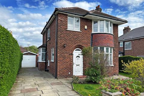 Laurel Drive, Timperley 3 bed detached house for sale