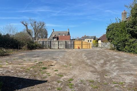Plots with planning behind Lion &... Plot for sale