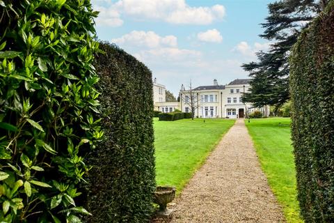 Highfield Lane, Tyttenhanger... 1 bed apartment for sale