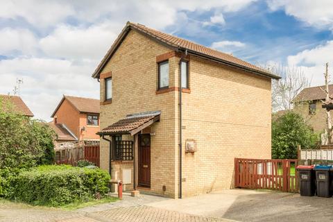 Runford Court, Milton Keynes MK5 2 bed detached house for sale
