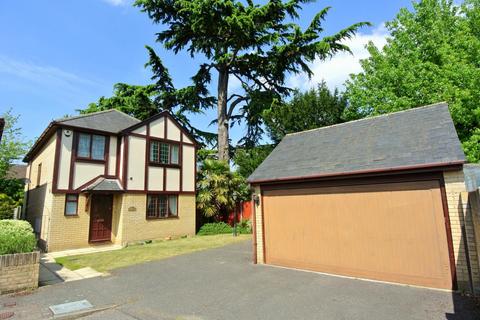 Badgers Close, Ashford TW15 3 bed house for sale
