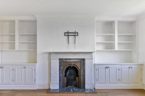 Spring Terrace, Richmond, TW9 2 bed flat for sale