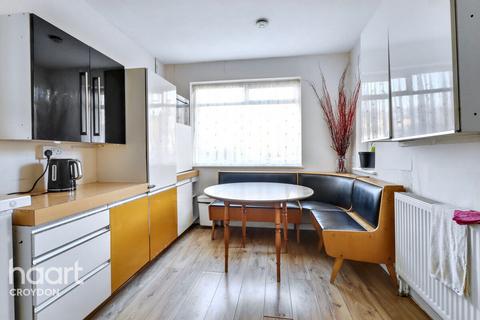 Kingsdown Avenue, South Croydon 6 bed semi