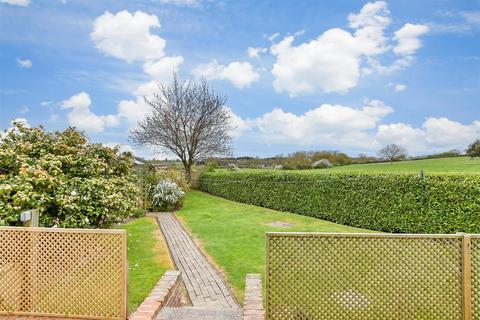 Bank Road, Ashford TN25 4 bed detached bungalow for sale