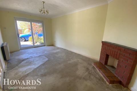 Station Road, Potter Heigham 2 bed bungalow for sale