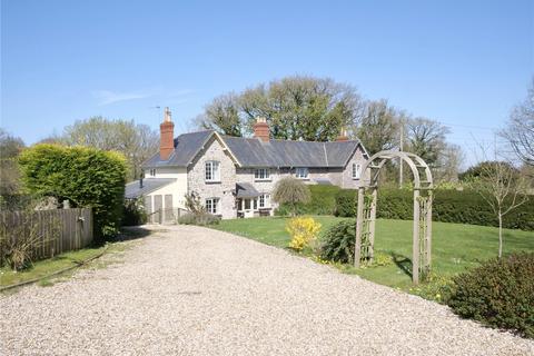 Charming Renovated Cottage in Idyllic... 3 bed semi
