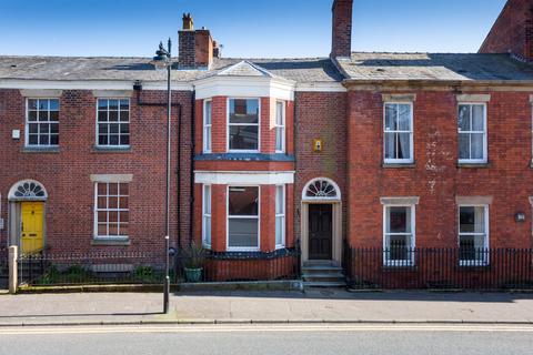 Avenham Lane, Preston, PR1 3 bed terraced house for sale
