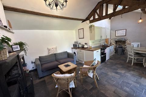 5 Mount Pleasant, Bangor, LL57 1 bed cottage for sale