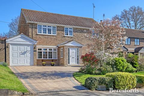 Church Road, West Hanningfield, CM2 4 bed detached house for sale