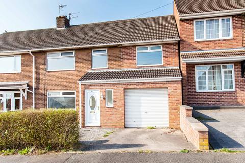 Monsal Crescent, Inkersall, S43 4 bed semi