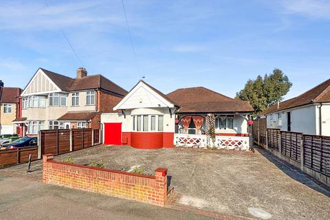 Valentine Avenue, Bexley, DA5 3 bed bungalow for sale