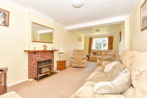 Exton Road, Chichester, West Sussex 3 bed semi