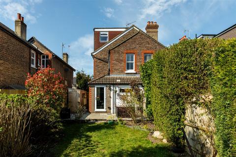 Queens Road, Haywards Heath 4 bed semi