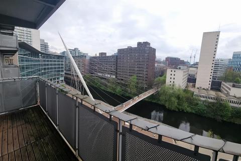 Dearmans Place, Salford M3 2 bed apartment for sale