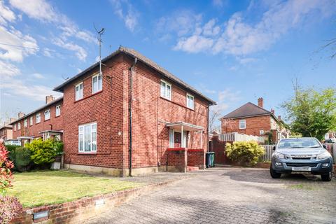 Upper Highway, Abbots Langley, WD5 3 bed end of terrace house for sale