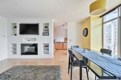 Townmead Road, Sands End, London, SW6 2 bed flat for sale