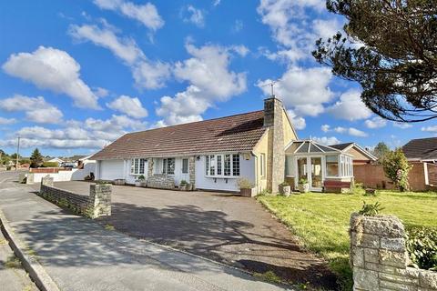 Beacon Park Road, Poole BH16 5 bed chalet for sale