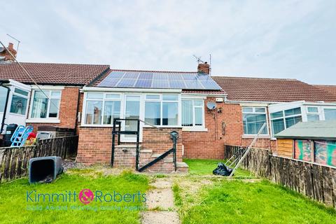 Grantham Avenue, Seaham, Durham, SR7 8LZ 2 bed bungalow for sale
