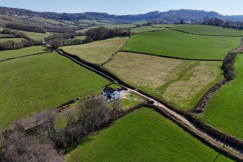 Usk NP15 4 bed detached house for sale