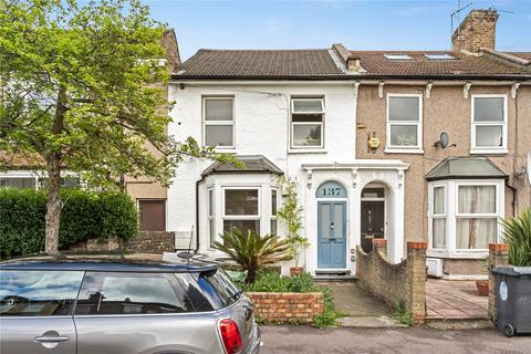 Grange Park Road, London, E10 2 bed apartment for sale
