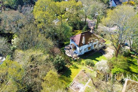 Wood Lane, Bournemouth, BH11 3 bed detached house for sale