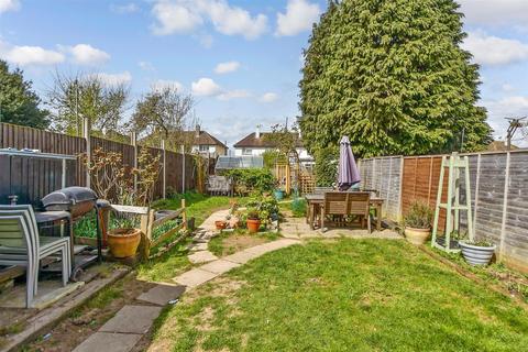 Worcester Road, Maidstone ME15 3 bed semi
