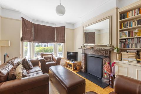 London W13 5 bed detached house for sale