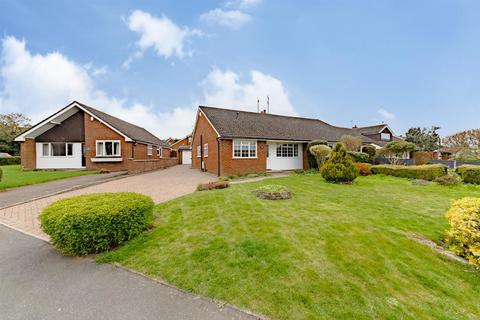 Goswell End Road, Harlington, Dunstable 3 bed semi