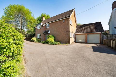 The Green, Urchfont 4 bed detached house for sale