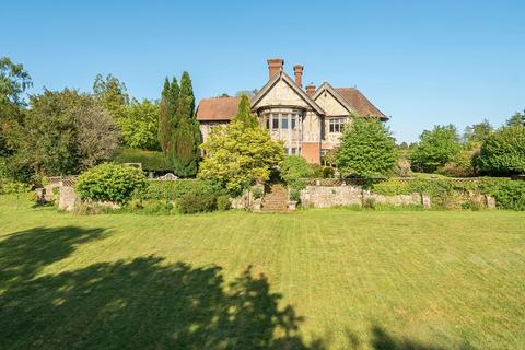 Portsmouth Road, Surrey GU26 5 bed end of terrace house for sale