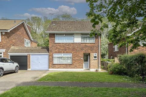Newford Close, Hemel Hempstead 3 bed link detached house for sale